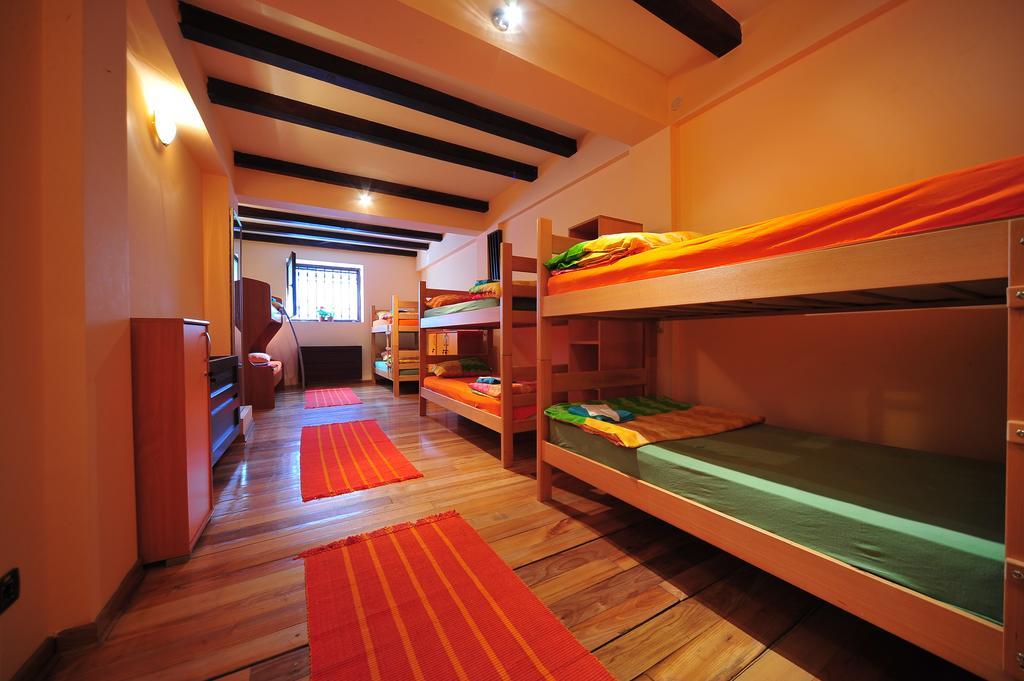 Hostel Bed N Beer Belgrade Room photo