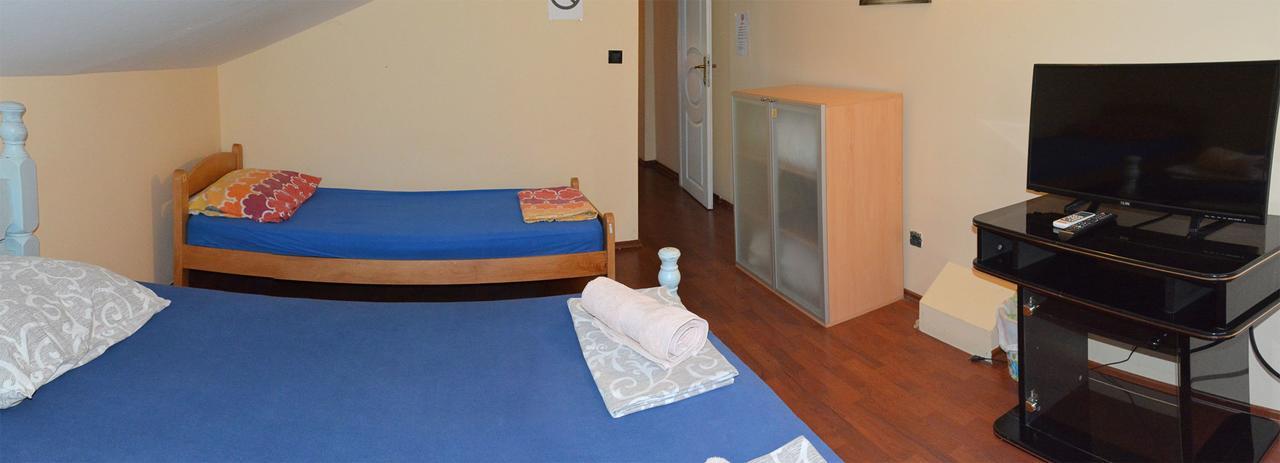 Hostel Bed N Beer Belgrade Exterior photo